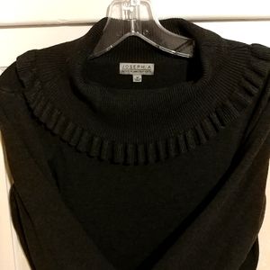 Raffle neck sweater
